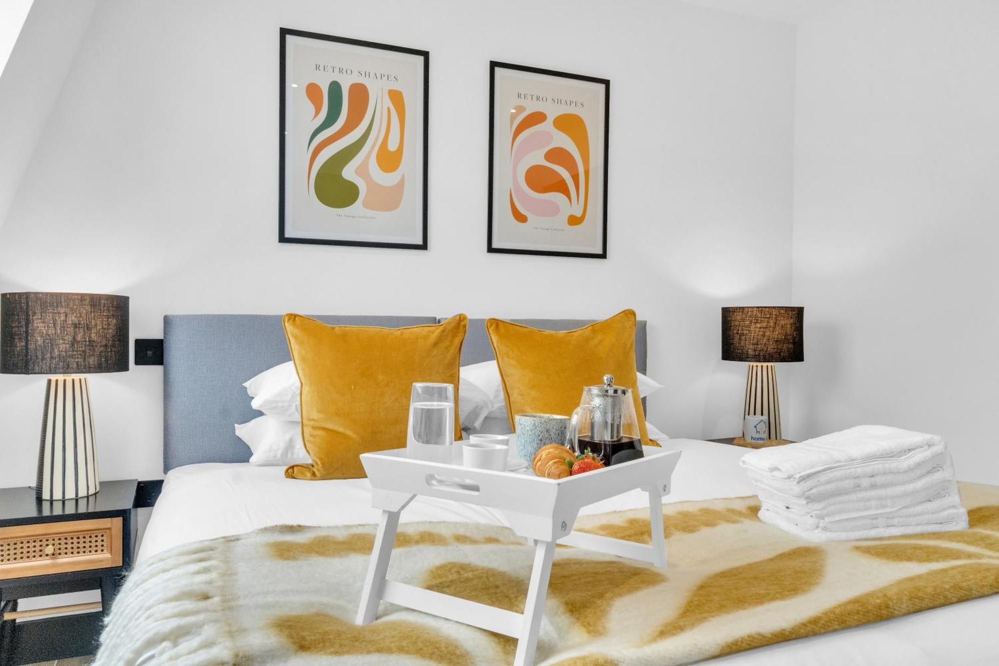 Homely- North London Penthouse