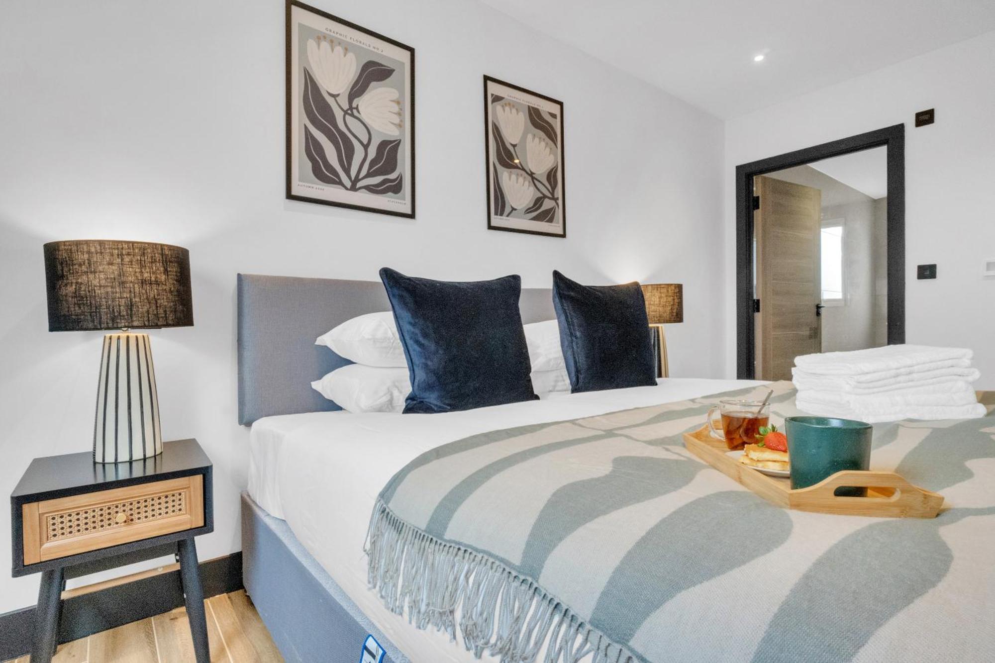 Apartment Homely- North London Penthouse *